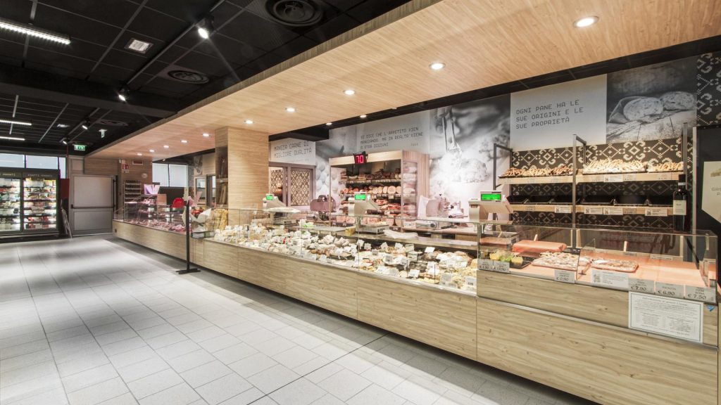 Foto del punto vendita Borello Supermercati a Riva presso Chiari in via Padana Inferiore al KM 21+650